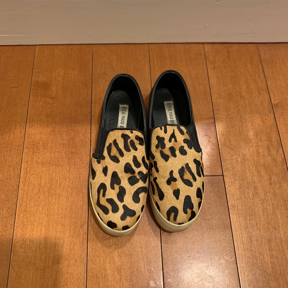 Steve Madden leopard platform slip on